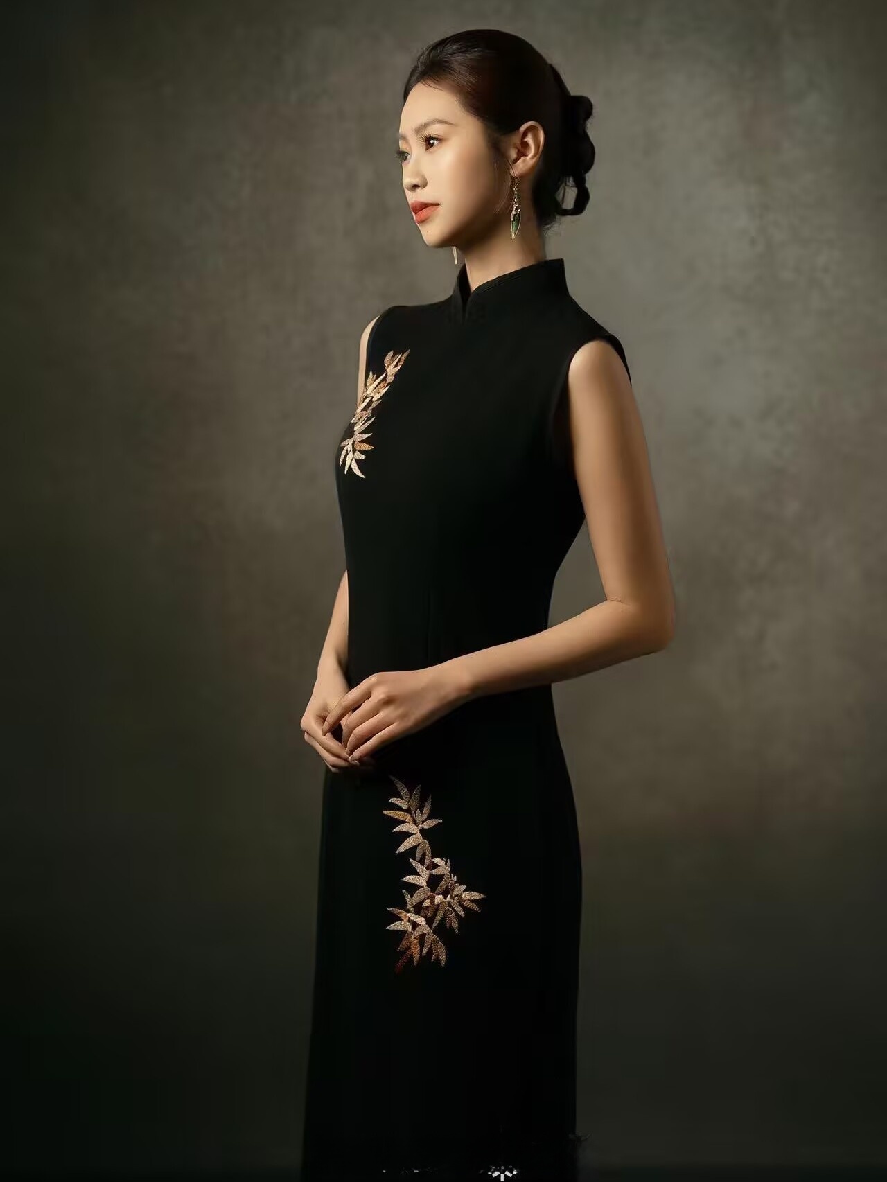 Studio Fotografi Potret Hitam  - Photography Lighting For Portraits ulasan dan harga