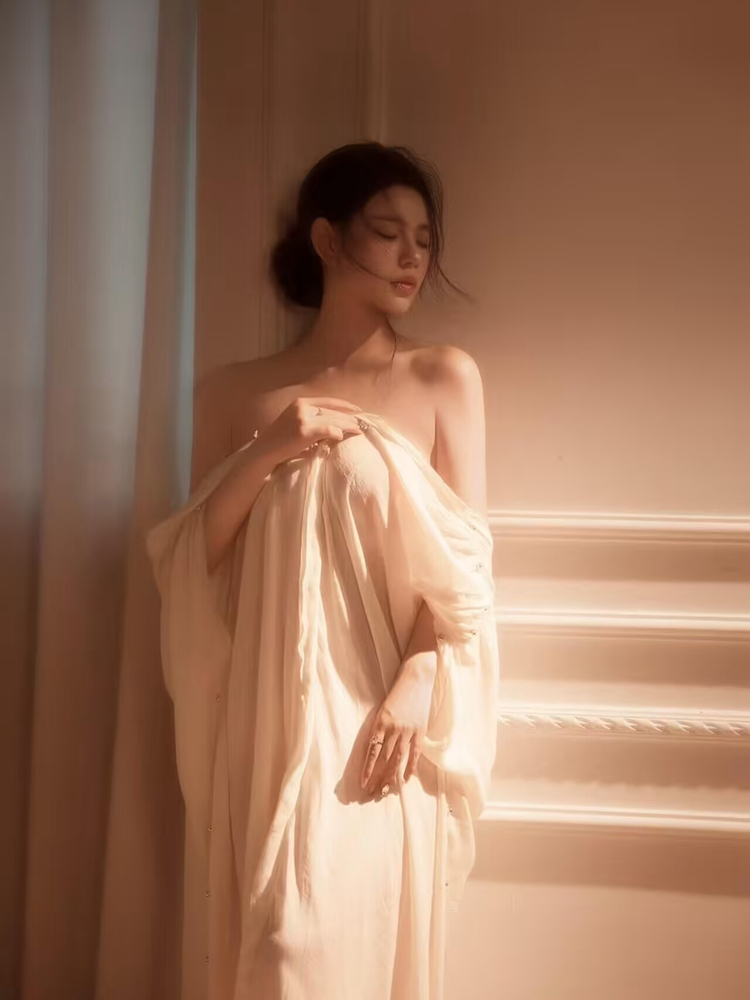 Studio Gaya Baru Atmosfer Gadi - Photography Lighting For Clothing ulasan dan harga